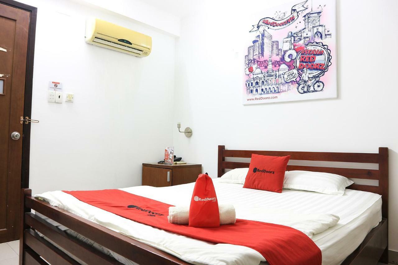 فندق Reddoorz Near Gia Dinh International Hospital مدينة هوشي منه المظهر الخارجي الصورة