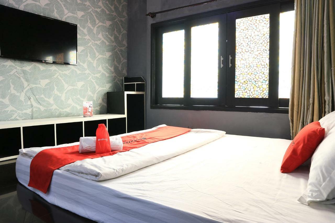 فندق Reddoorz Near Gia Dinh International Hospital مدينة هوشي منه المظهر الخارجي الصورة