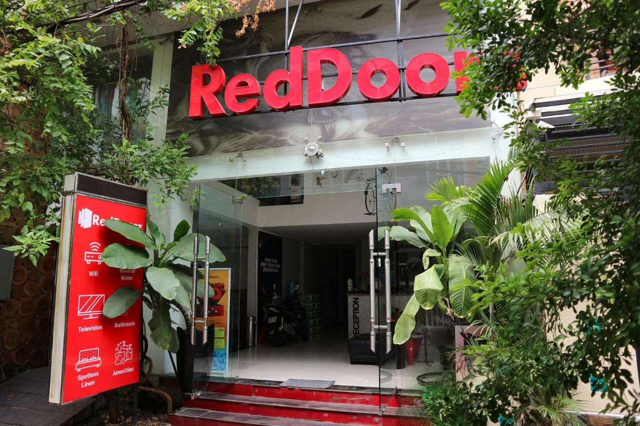 فندق Reddoorz Near Gia Dinh International Hospital مدينة هوشي منه المظهر الخارجي الصورة